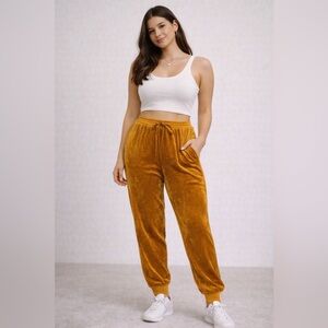 Jane and Delancey Mustard Velvet velour joggers size medium